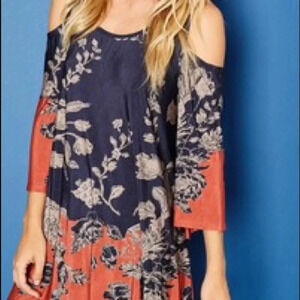NWT Boutique navy coral floral cold shoulder flowy top bell sleeve